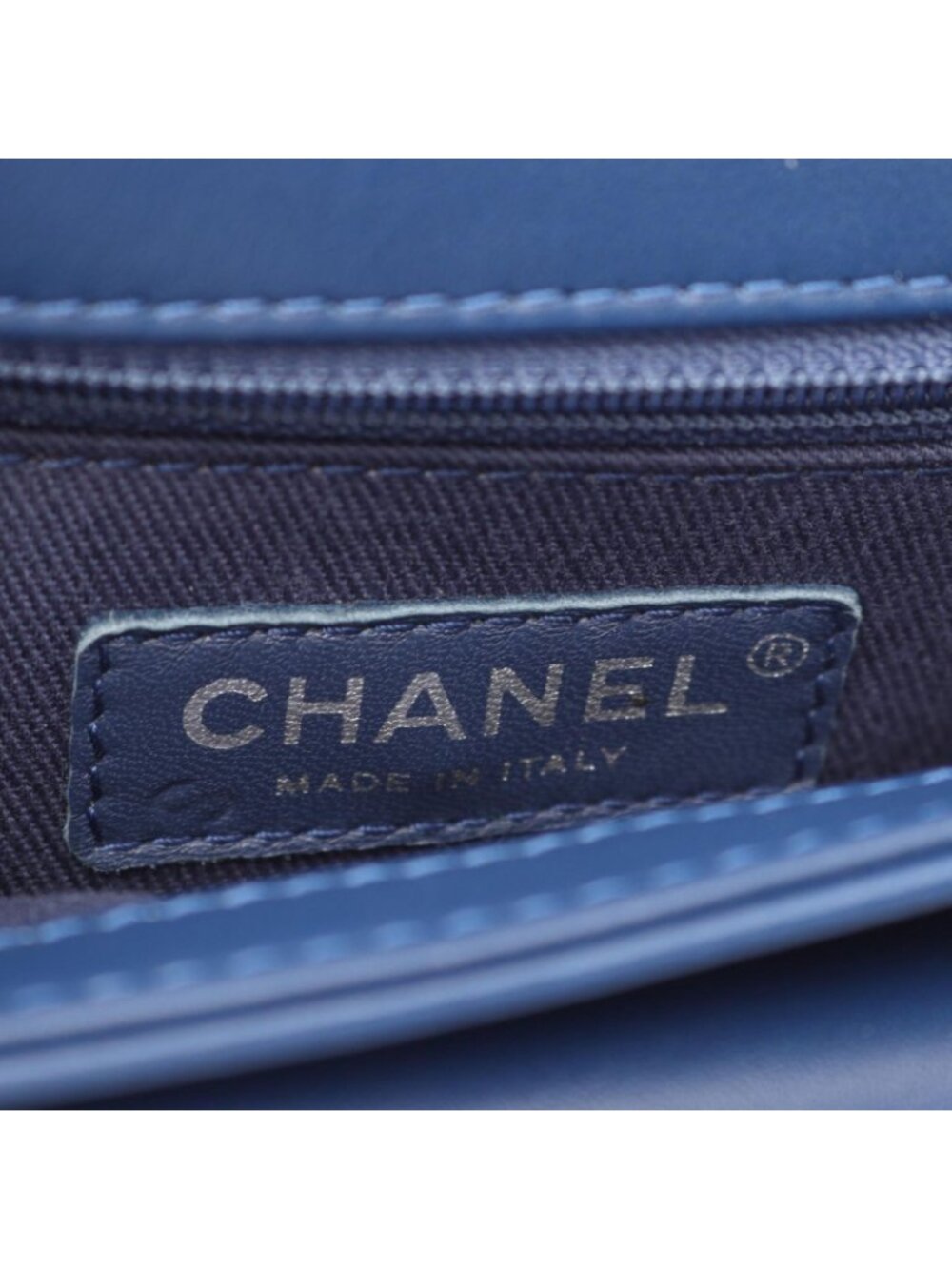 Chanel Shoulder Bag Quilted Coco Eyelet Round Mini Blue Leather Chain - Picture 4 of 9